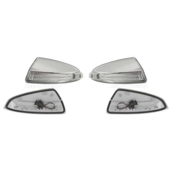 Поворотники Мерседес Ц Класс Mercedes C-Class W204 (2006-2011) комплект 2 штуки левый и правый SAT высокое качество