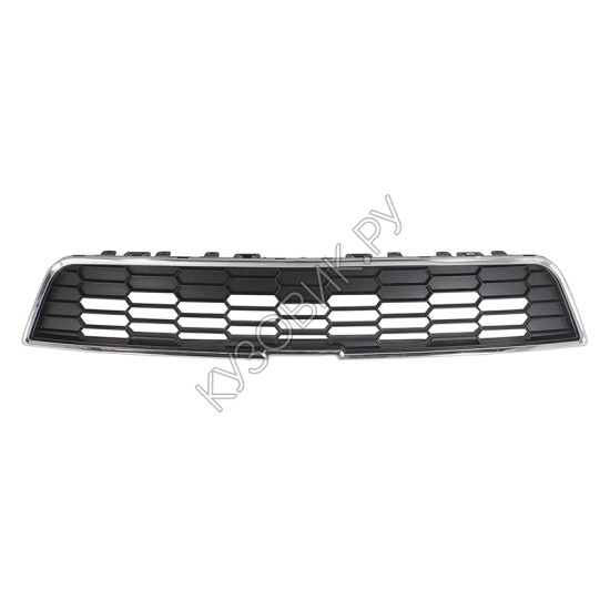 Решётка в передний бампер верхняя хром чёрная Chevrolet Aveo T300 (2011-)