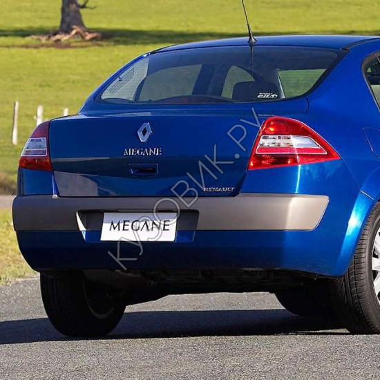 Бампер задний в цвет кузова Renault Megane 2 (2002-2008) седан