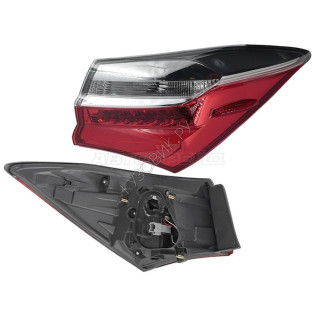 Фонарь задний TOYOTA COROLLA 16-19 LED прав SAT